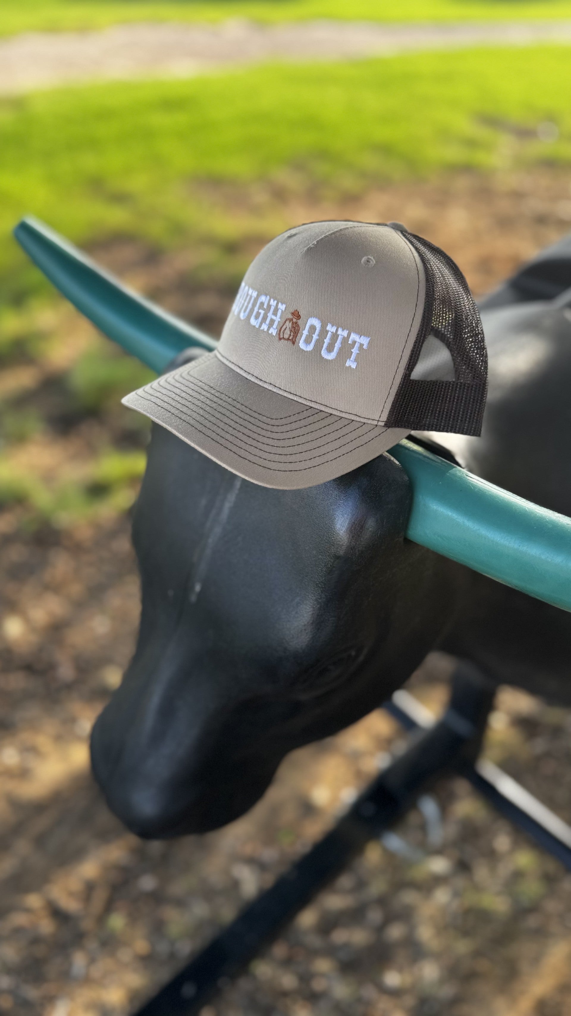 "Rough Out" Hat Khaki/Coffee Stitching